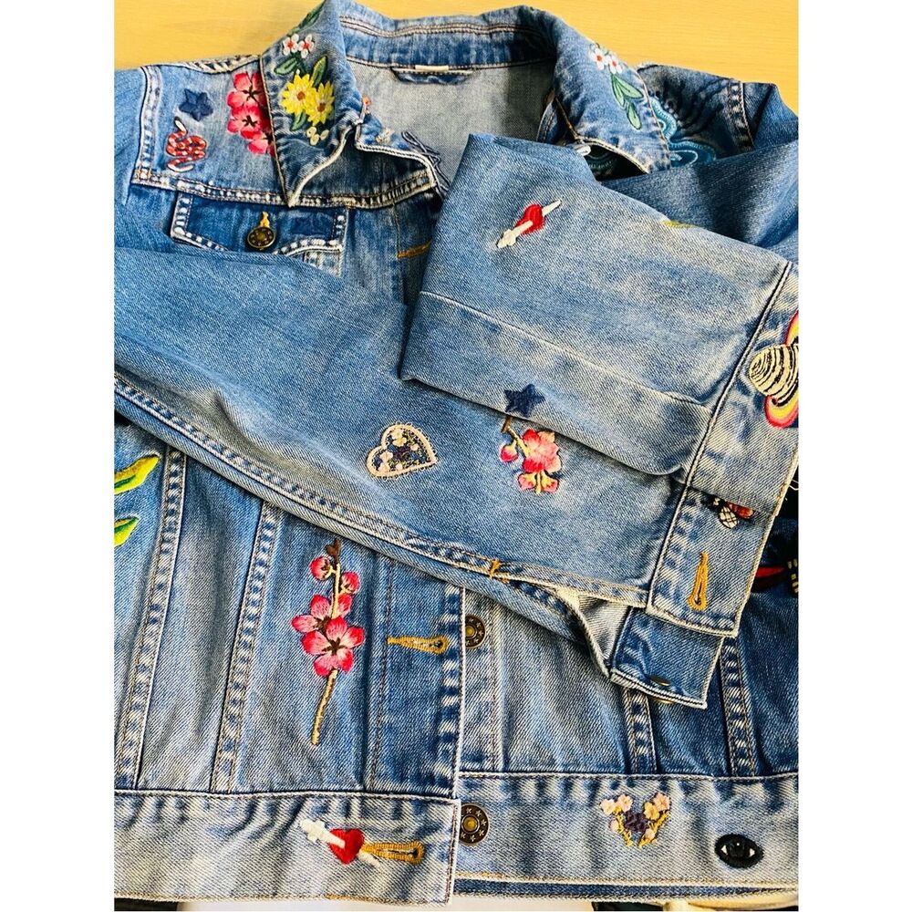 Gucci California Embroidered GG Denim Jacket Size Small - Picture 10 of 17